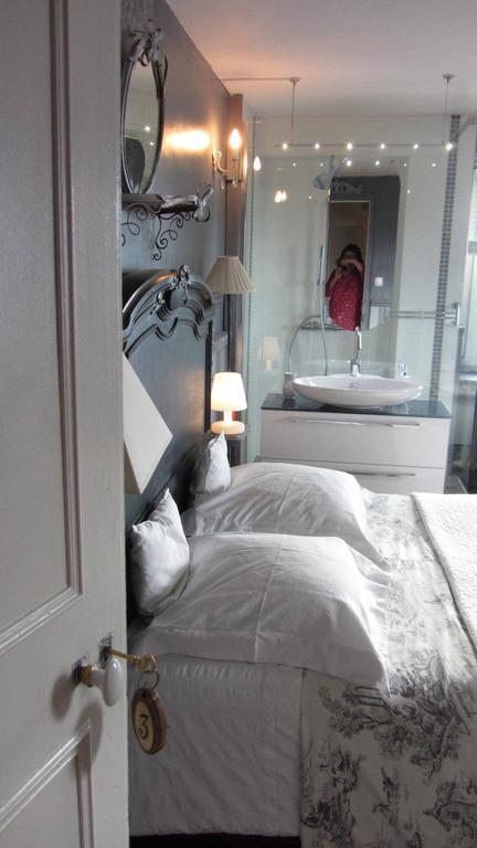 Villa Le Lac Cottage Au Bord Du Lac D'Annecy - Chambre Chez L'Habitant - Les Terrasses Du Lac ヴェリエ・デュ・ラック エクステリア 写真