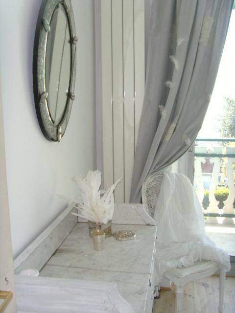 Villa Le Lac Cottage Au Bord Du Lac D'Annecy - Chambre Chez L'Habitant - Les Terrasses Du Lac ヴェリエ・デュ・ラック エクステリア 写真