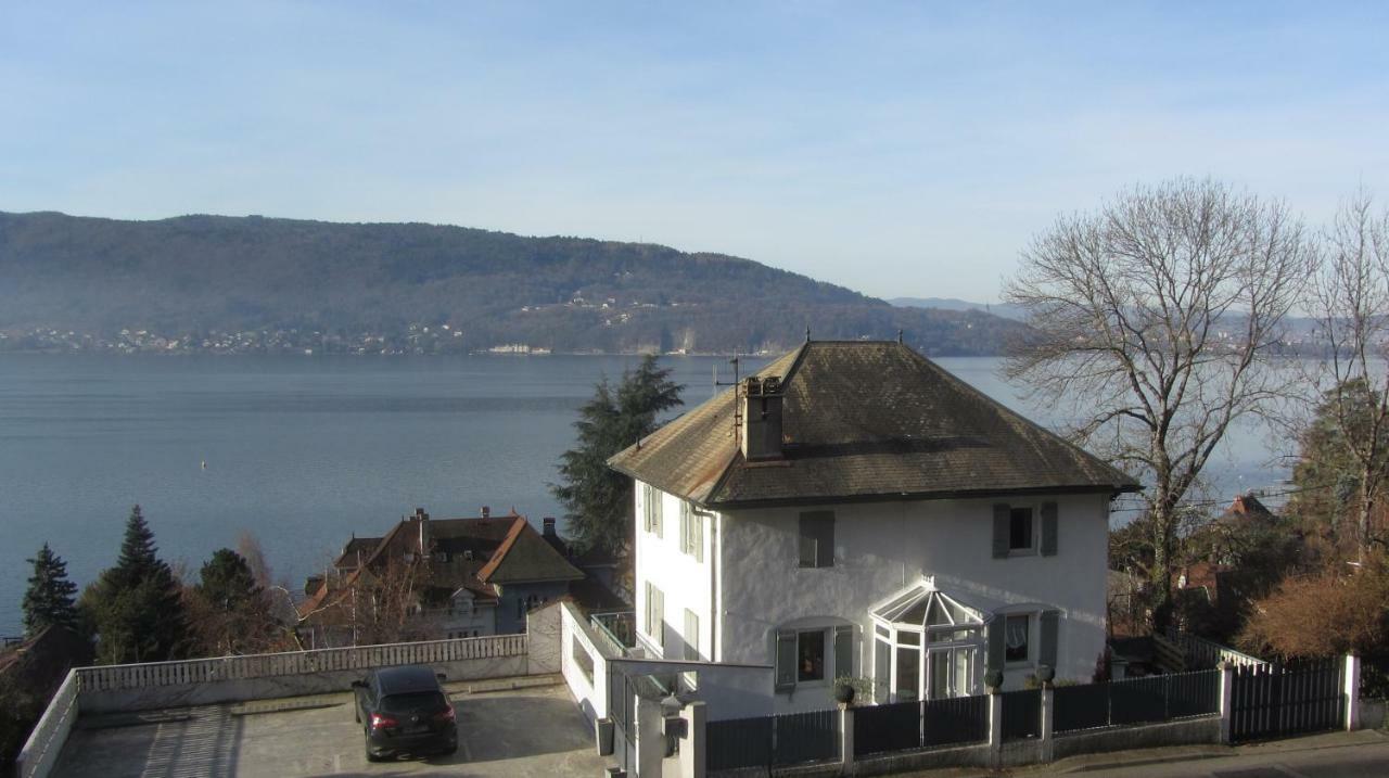Villa Le Lac Cottage Au Bord Du Lac D'Annecy - Chambre Chez L'Habitant - Les Terrasses Du Lac ヴェリエ・デュ・ラック エクステリア 写真